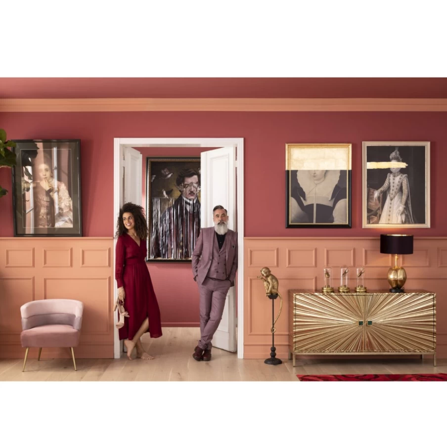 "KARE Design Oil Painting 'Incognito Baroness' Wall Art Frame 80x100cm"